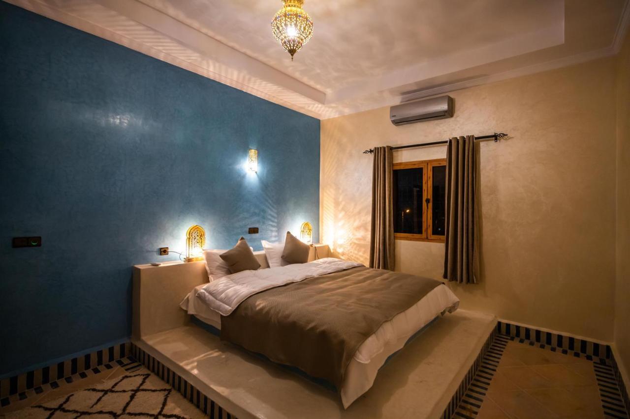 Riad Les Jardins De Мерзуга Экстерьер фото