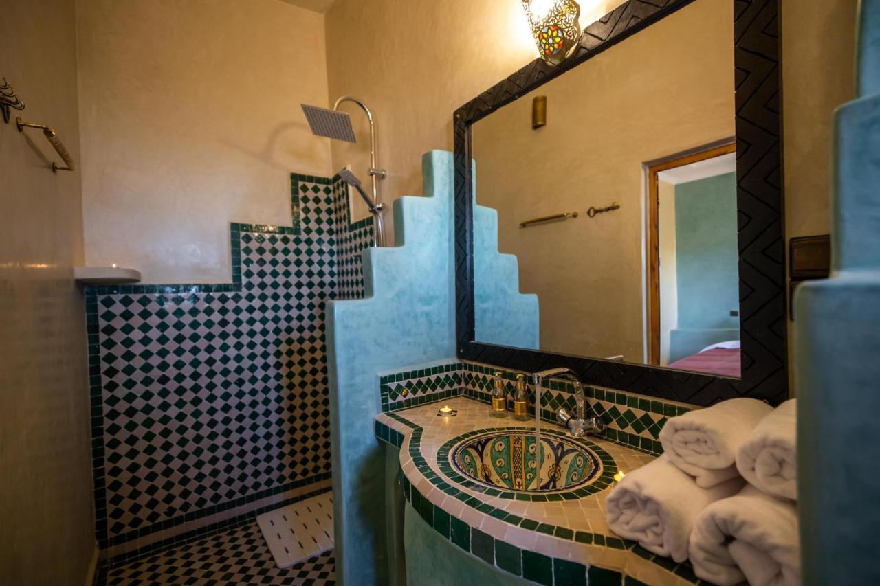 Riad Les Jardins De Мерзуга Экстерьер фото