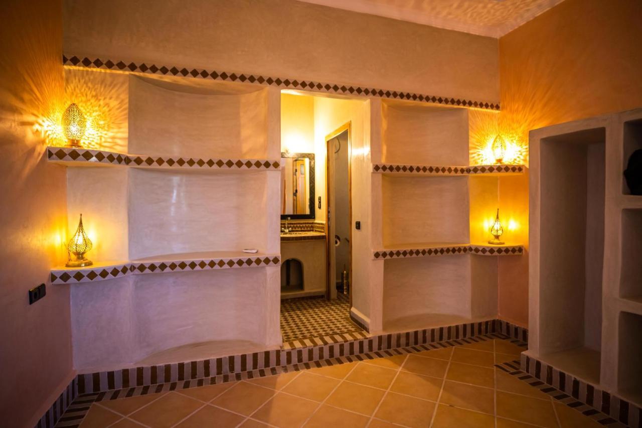 Riad Les Jardins De Мерзуга Экстерьер фото