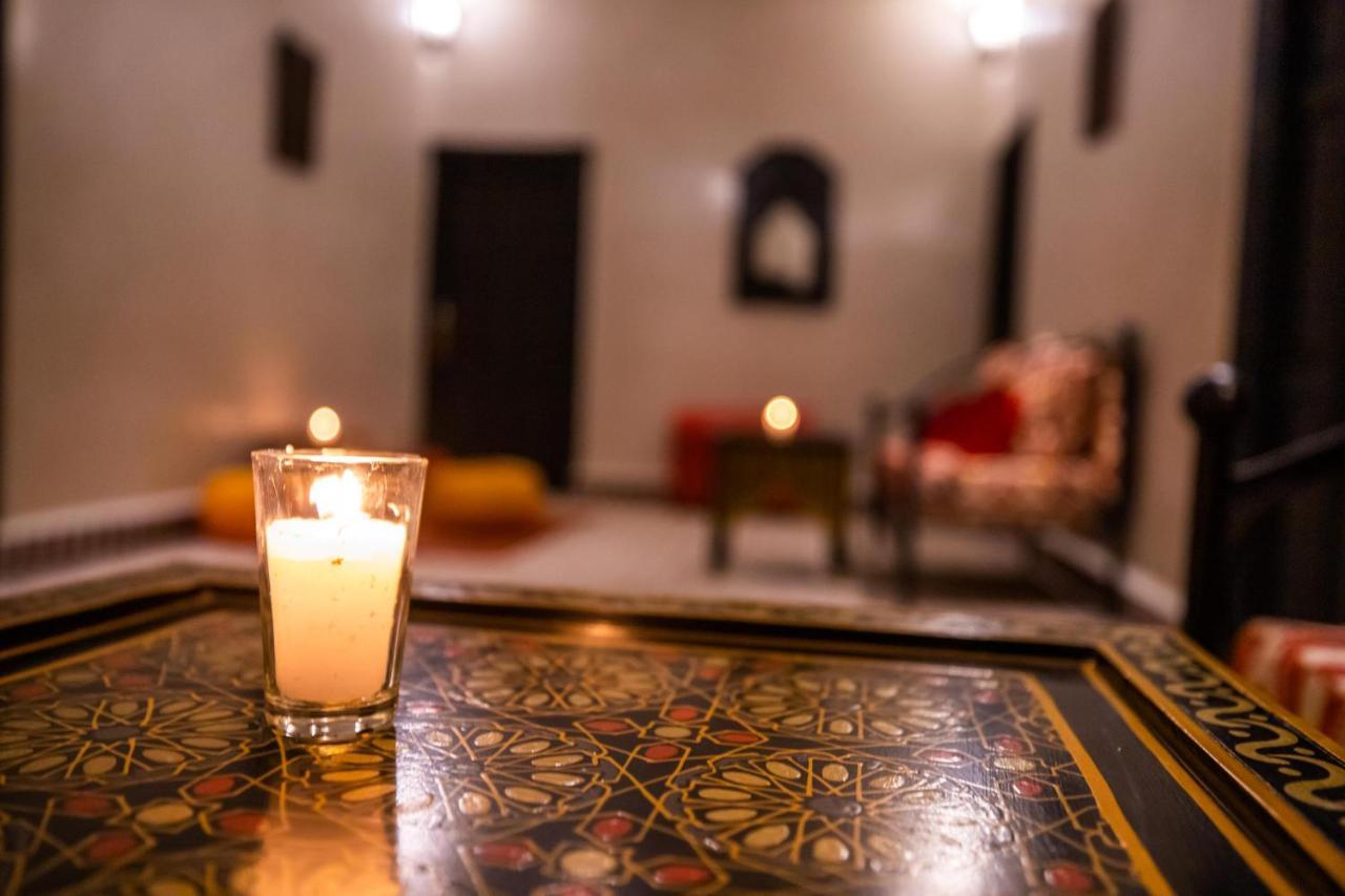 Riad Les Jardins De Мерзуга Экстерьер фото