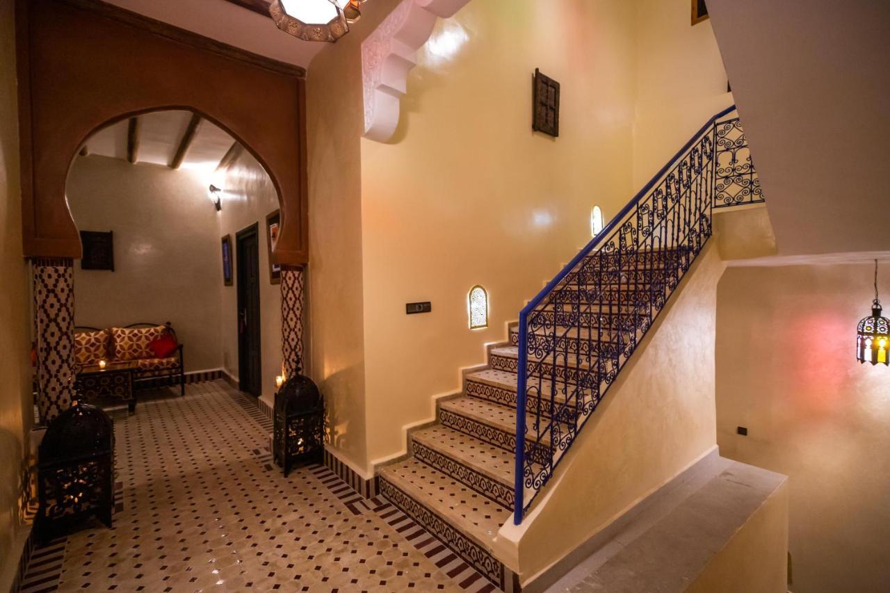 Riad Les Jardins De Мерзуга Экстерьер фото