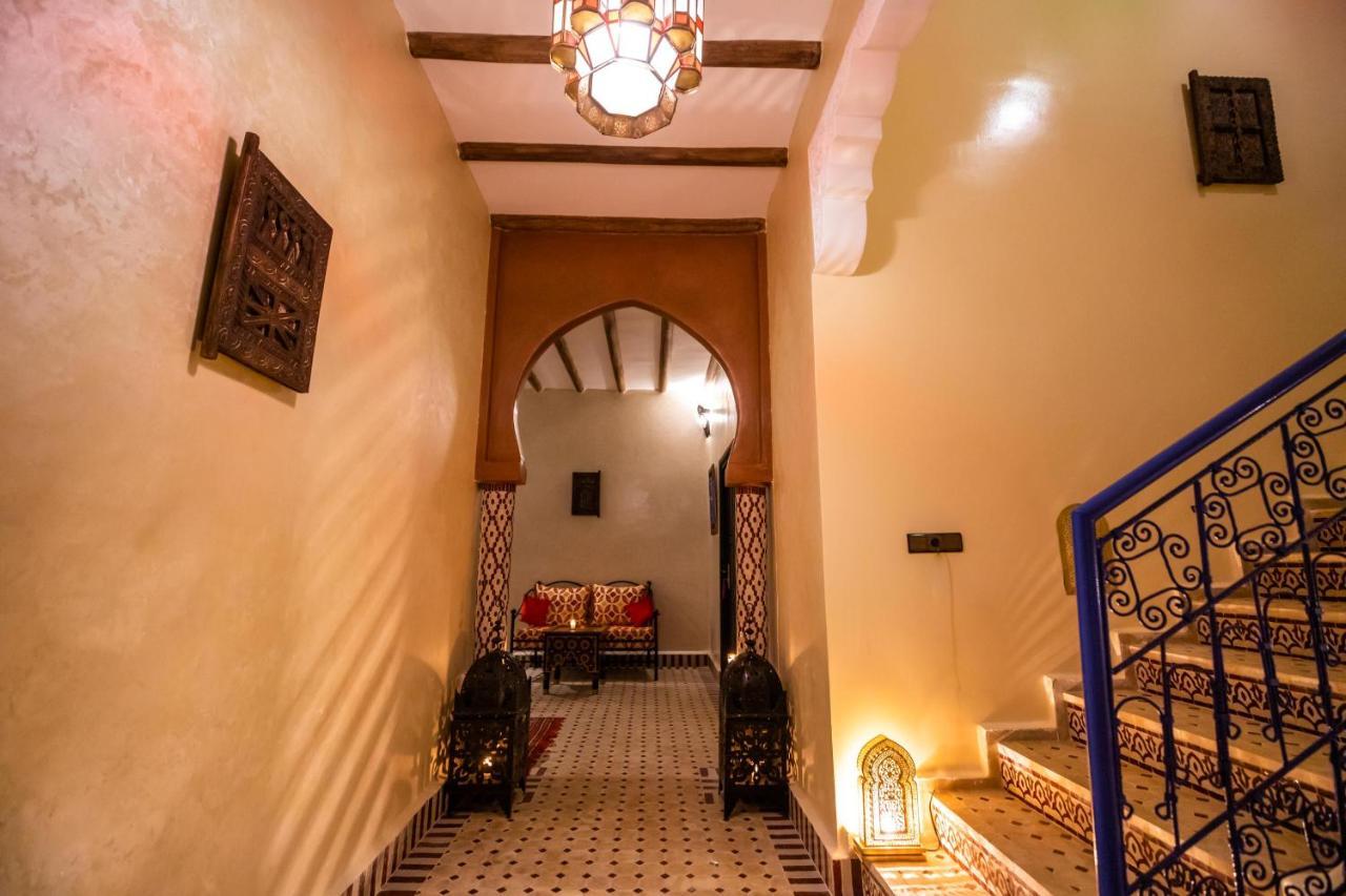 Riad Les Jardins De Мерзуга Экстерьер фото