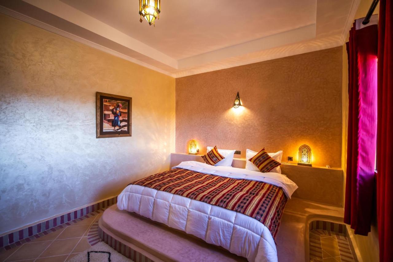 Riad Les Jardins De Мерзуга Экстерьер фото
